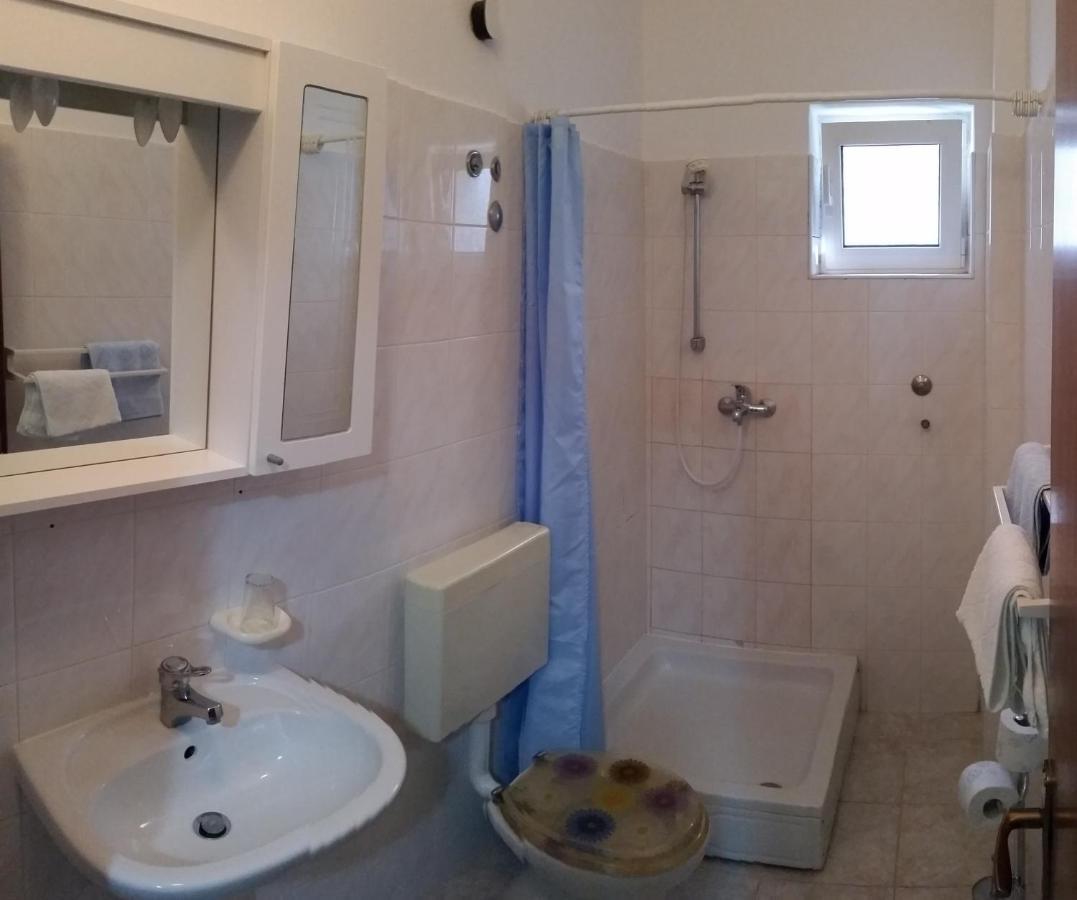 Apartments "Ruza" Vodice Kültér fotó