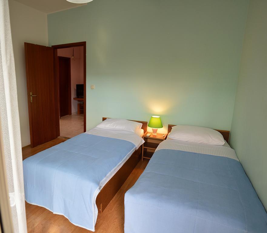 Apartments "Ruza" Vodice Kültér fotó