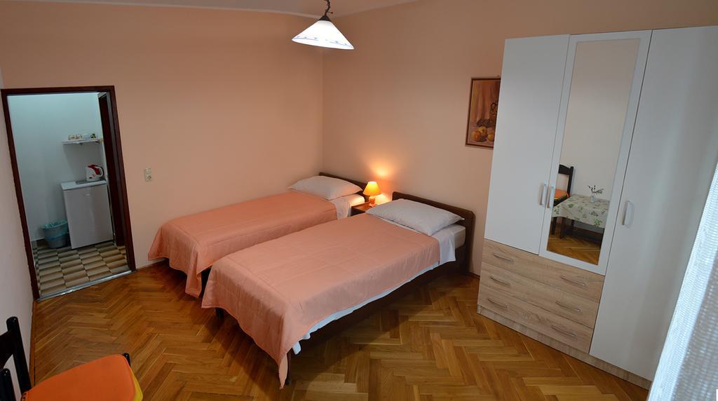 Apartments "Ruza" Vodice Kültér fotó