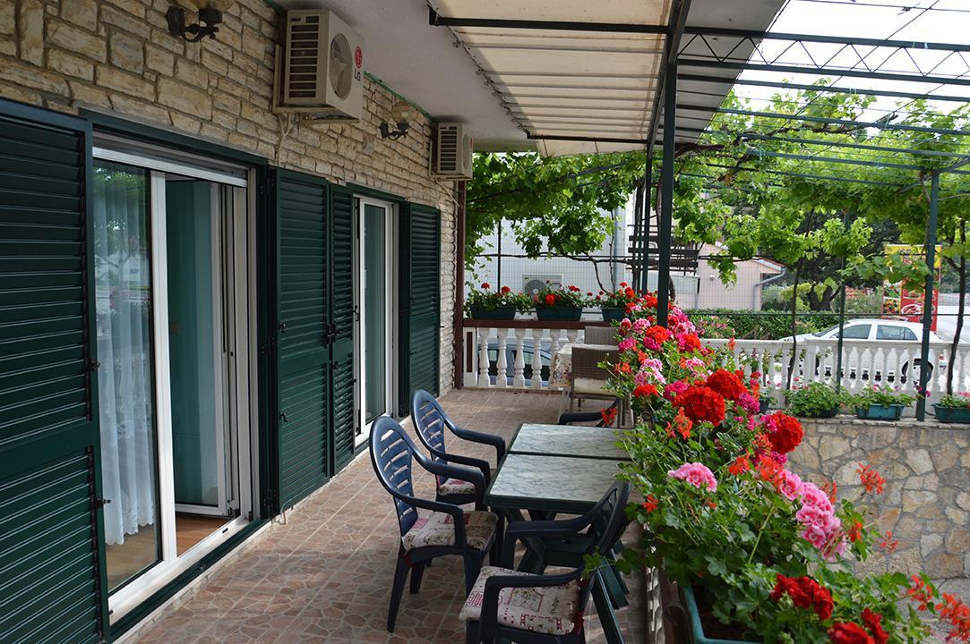 Apartments "Ruza" Vodice Kültér fotó